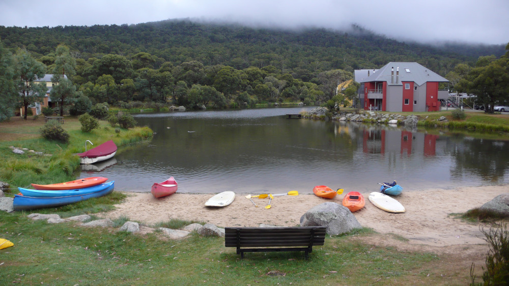 Lake Crackenback
