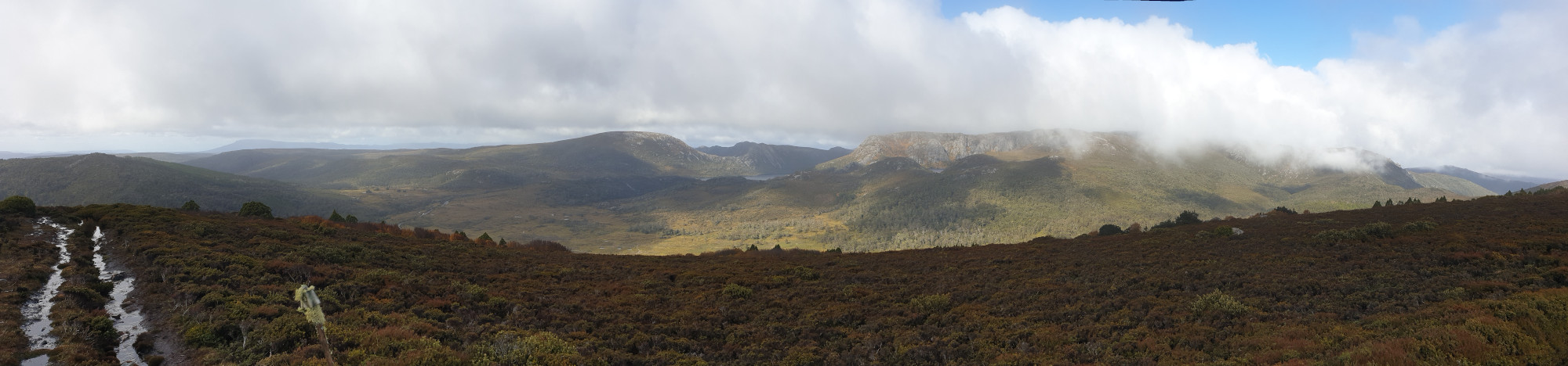 Right mouse click to open image for the full panorama from the ridge Right mouse click to open image for the full panorama from the ridge