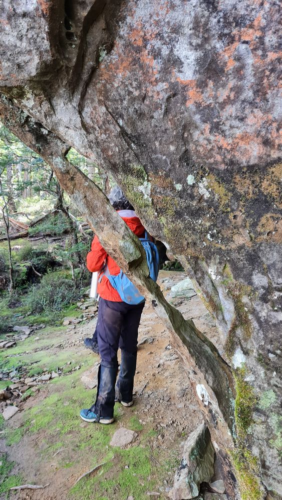 The finest of slits in the rock. The finest of slits in the rock.