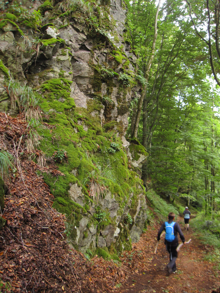 Some of the nice rocks and cliffs of Kaiserwacht along the way to St Oswald