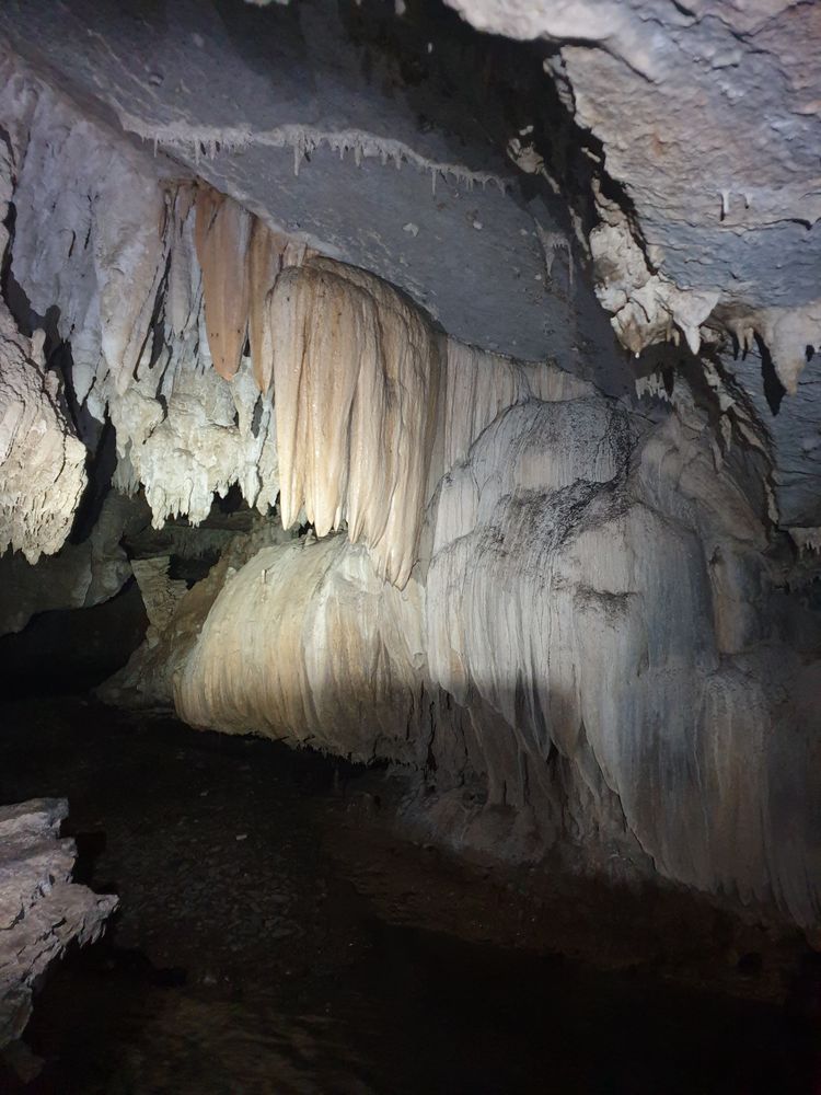 Sassafras cave Sassafras cave