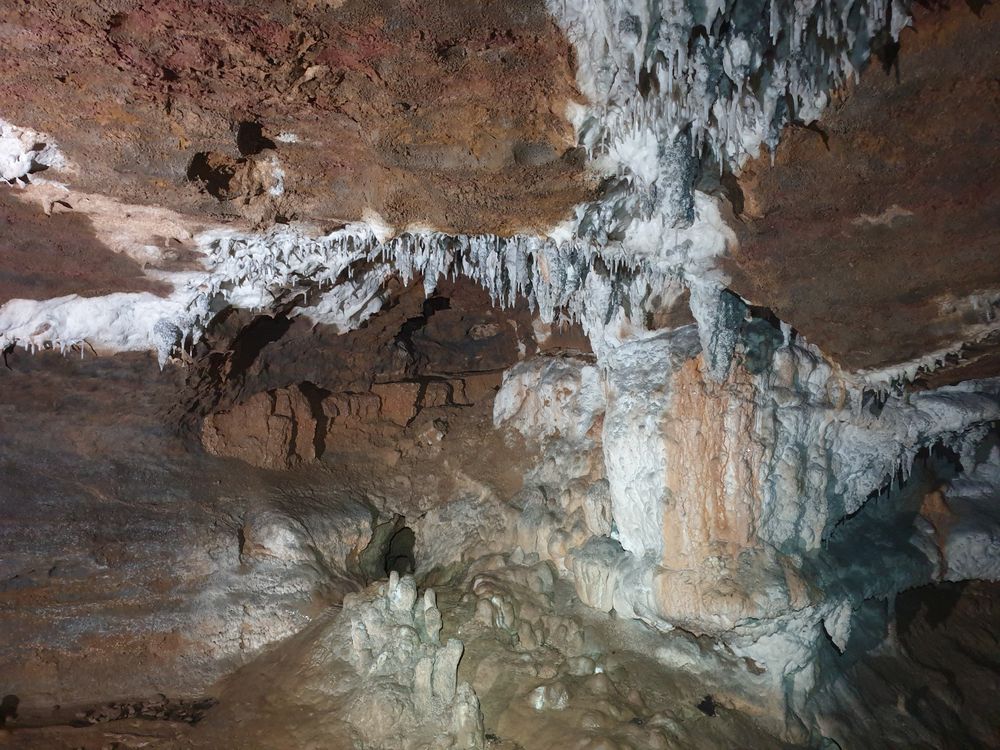 Sassafras cave Sassafras cave