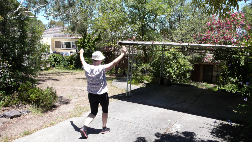 The legend makes it back to our housesit in Darebin